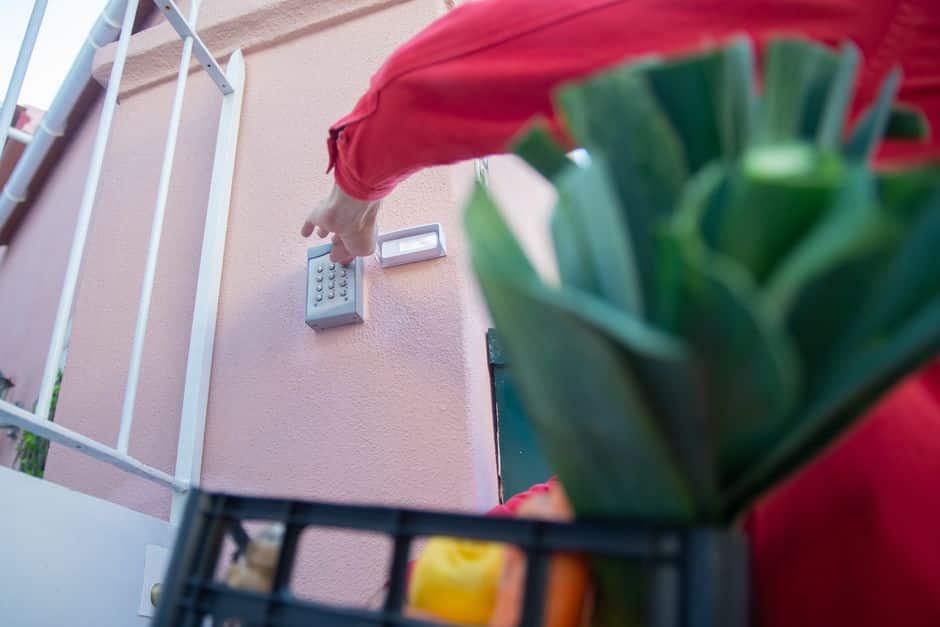 Clavier de contrôle d'accès sur un portail d'habitation